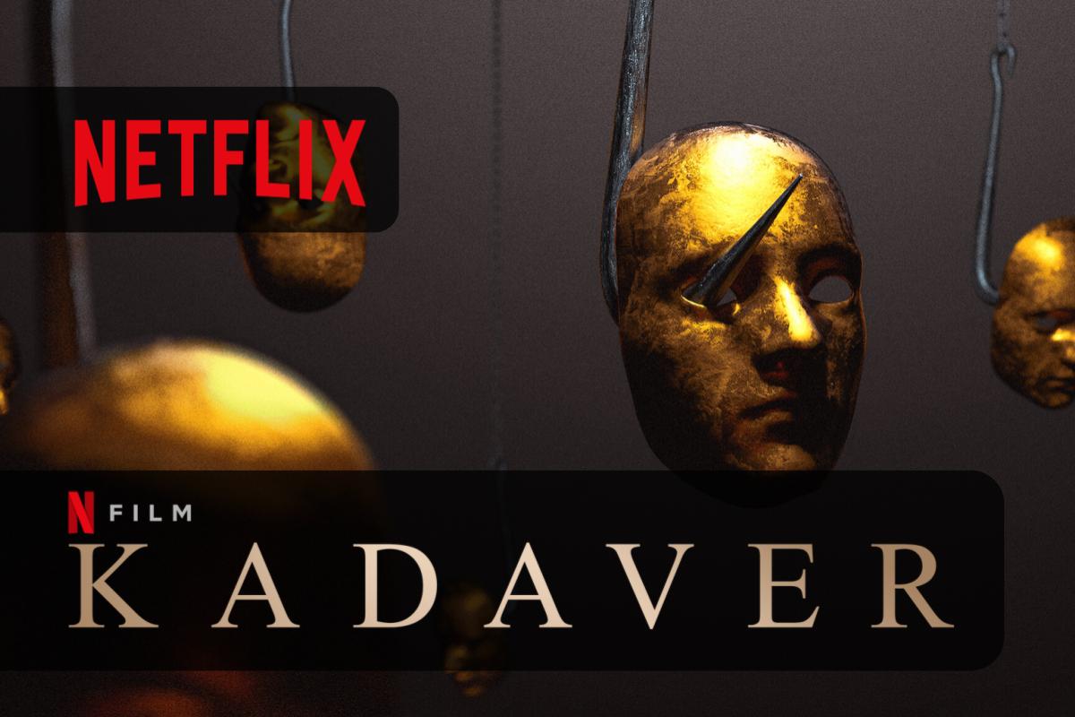 Il nuovo film Kadaver di Netflix ci porta durante la carestia provocata da un disastro nucleare, Leonora (Gitte Witt), Jacob (Thomas Gullestad) e la loro figlia Alice (Tuva Olivia Remman) riescono a malapena a sopravvivere.