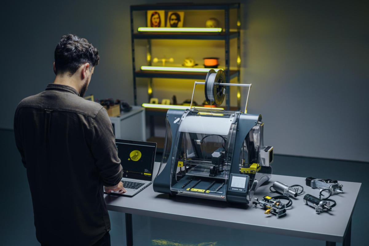 Zmorph presenta i nuovi modelli di stampanti 3D e i progetti per il 2021