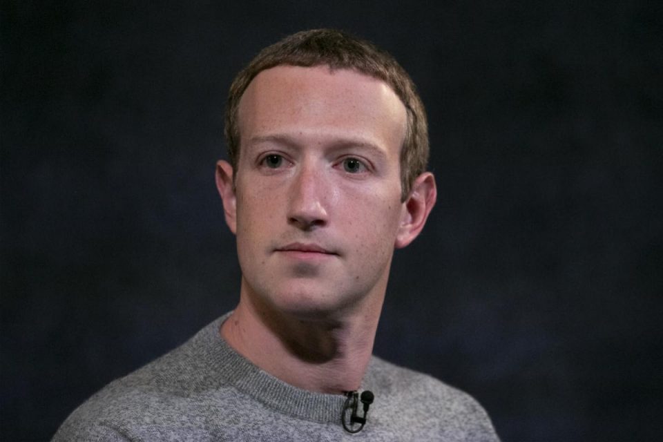 Mark Zuckerberg perde 6 miliardi di dollari a causa della grave interruzione