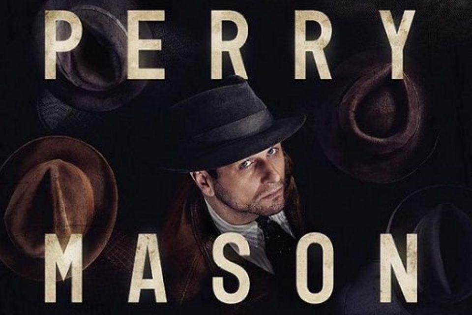 La nuova serie di Perry mason, investigatore prima che avvocato in prima visione su rai4
