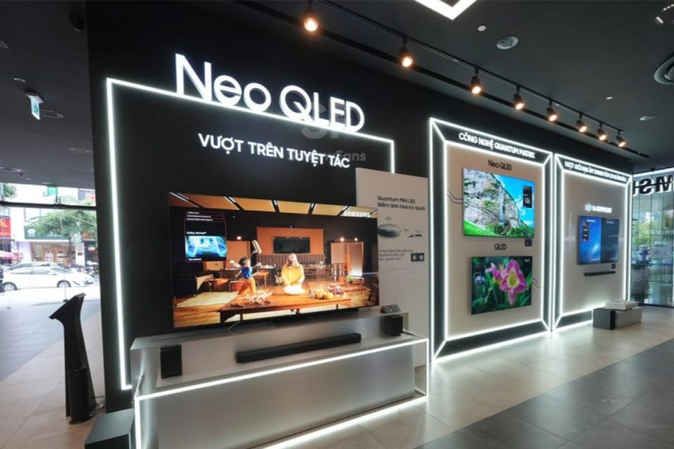 Samsung ha presentato i televisori Neo QLED 8K 2022