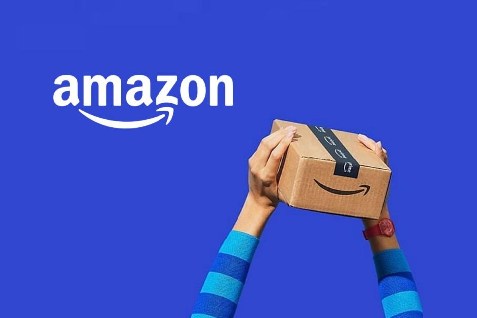 Amazon presenta la prima denuncia penale in Italia per fermare le recensioni false
